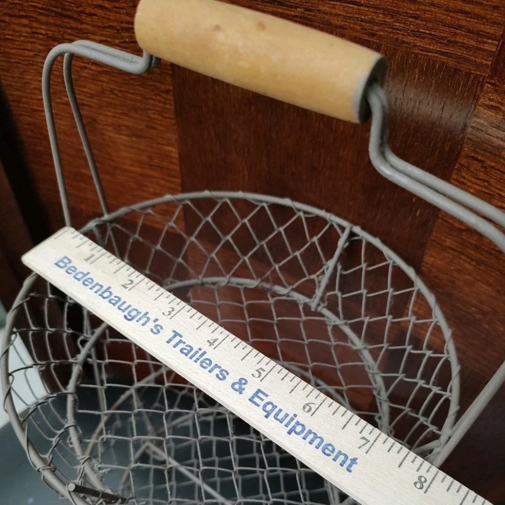 2 Tier Chicken Wire Look Caddy/Basket Wooden Top Handle & Feet Shabby/Farm Style - Picture 7 of 7